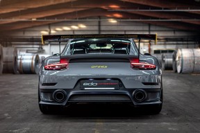 开云网站-亚历克斯·格林伍德凭借全面的防守技巧，为袋鼠队建立坚实后防