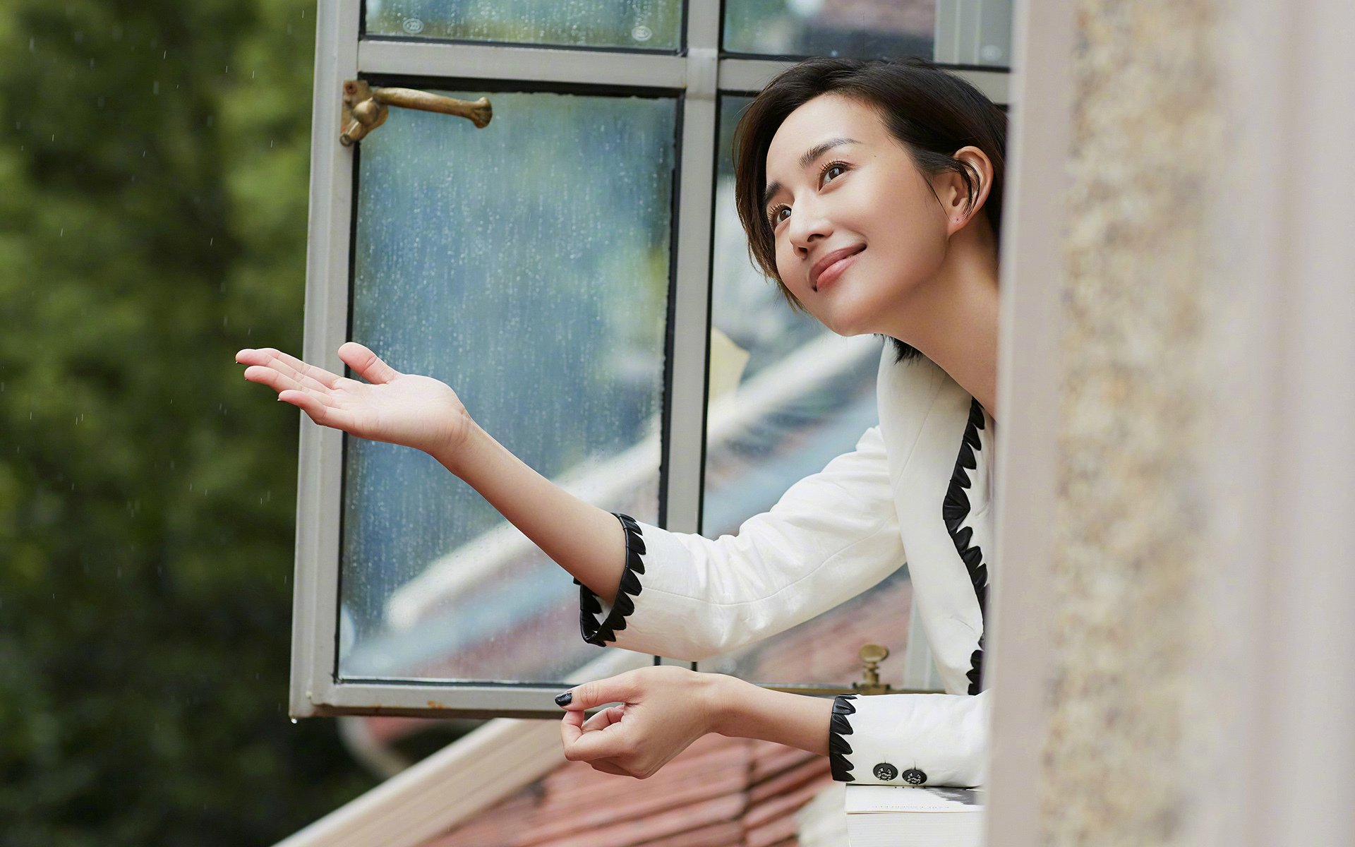 中场抢断成功率是否能有效预测比赛最终走势，中场暂停时间